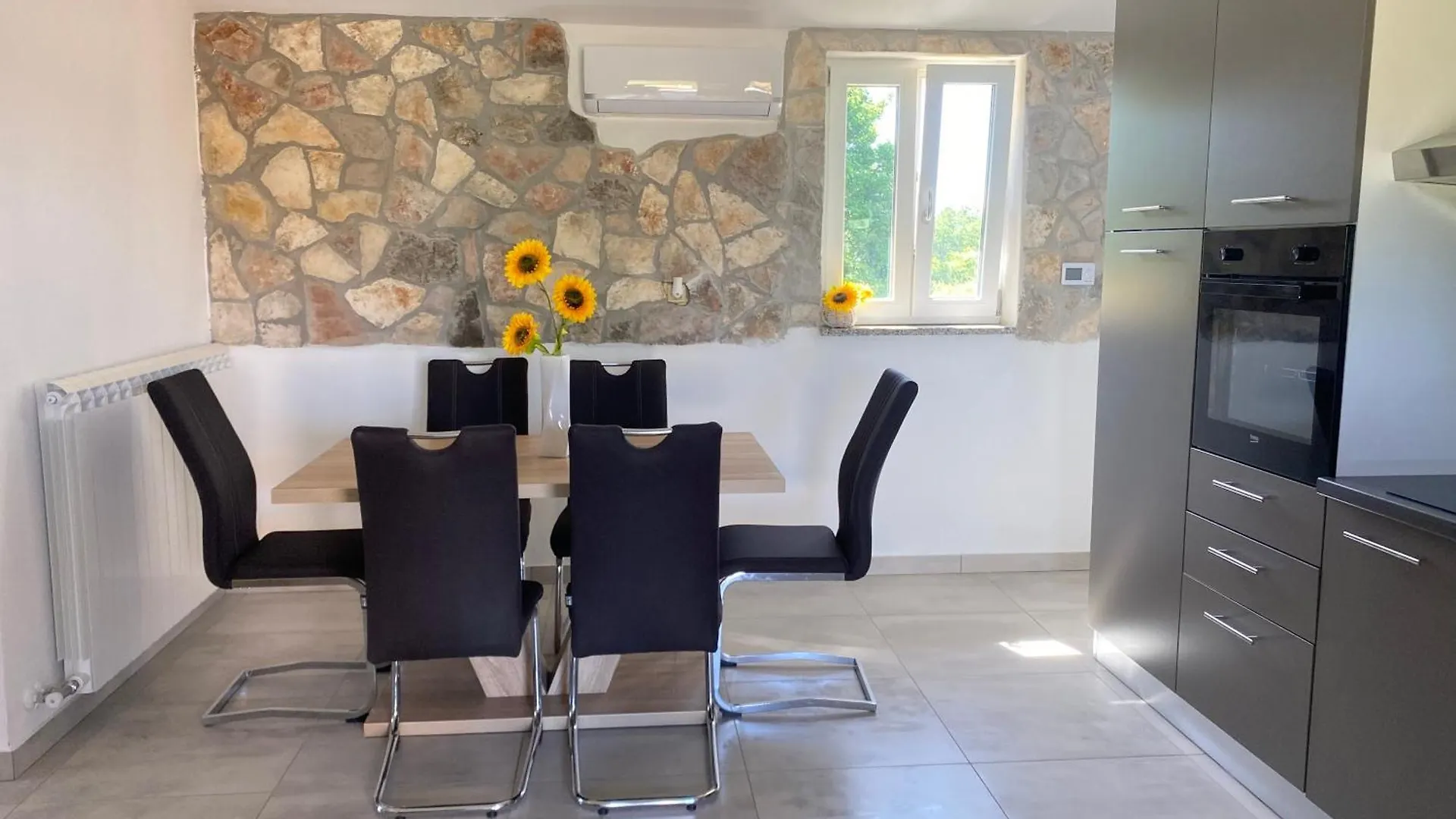 Villa Leona Sveti Petar u Sumi 0*,  Kroatien